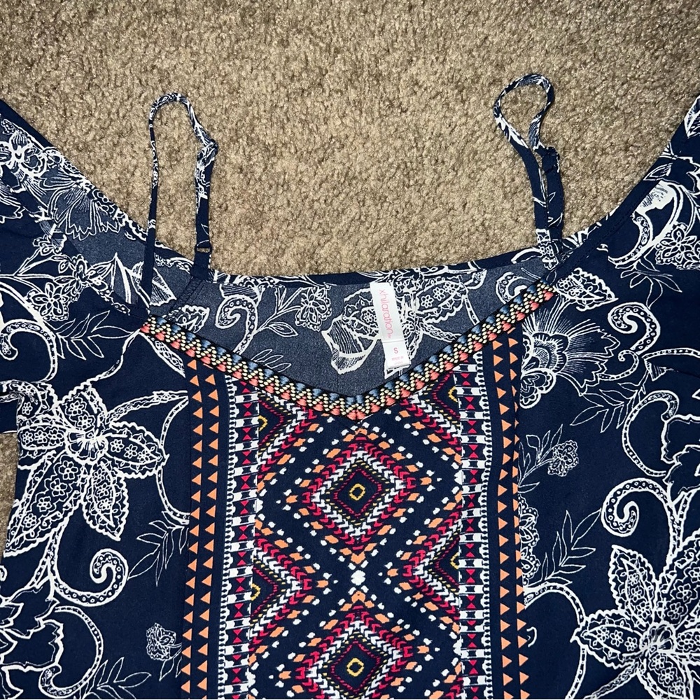 Dress - Picture 3 of 3